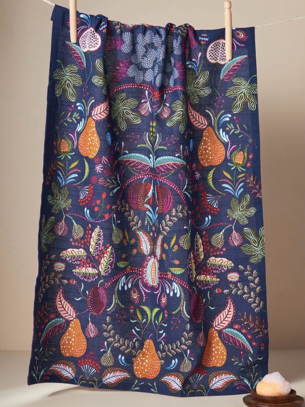 NWT Anthropologie Gorgeous Folkloric Fall Dish Towel